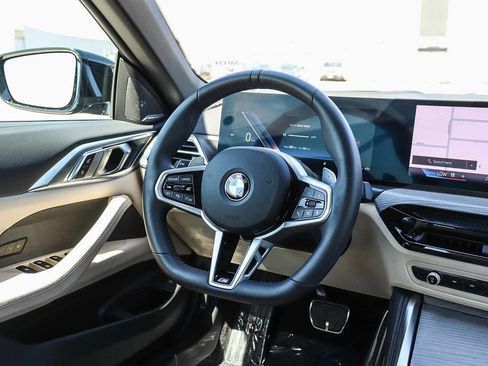 Used 2026 BMW 430i Convertible w/ M Sport Package RWD image 22