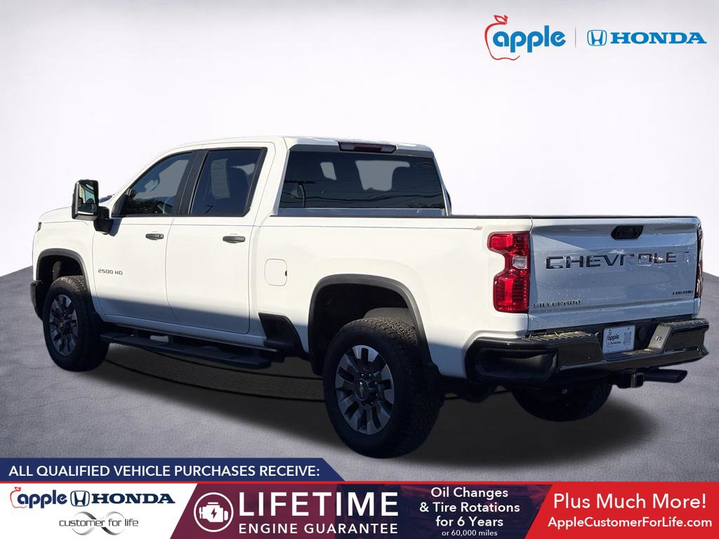 Used 2025 Chevrolet Silverado 2500 Custom w/ Custom Convenience Package AWD/4WD image 4