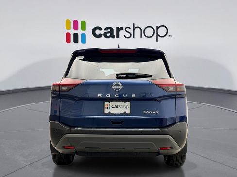 Used 2023 Nissan Rogue SV AWD/4WD image 4