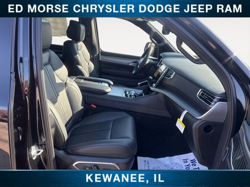New 2026 Jeep Grand Wagoneer L Limited AWD/4WD image 15