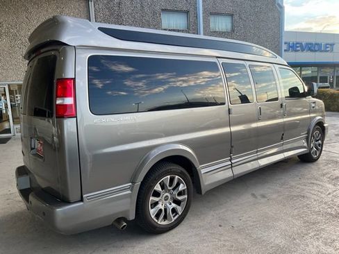 Used 2025 Chevrolet Express 2500 Extended w/ Driver Convenience Package RWD image 3