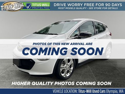 Used 2021 Chevrolet Bolt LT image 2