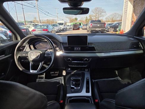 Used 2018 Audi SQ5 Premium Plus w/ Navigation Package image 15