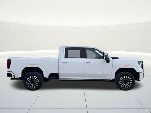 Used 2024 GMC Sierra 3500 Denali Ultimate image 6
