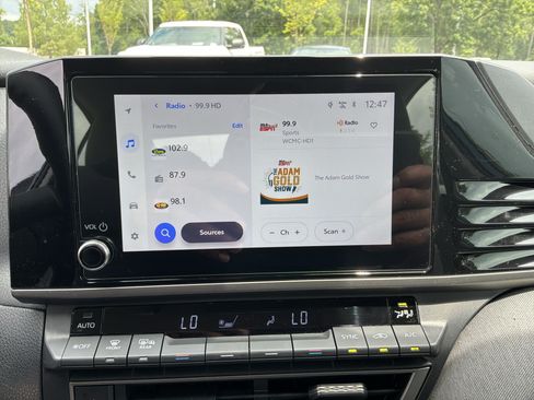 Used 2026 Toyota Camry LE FWD image 23