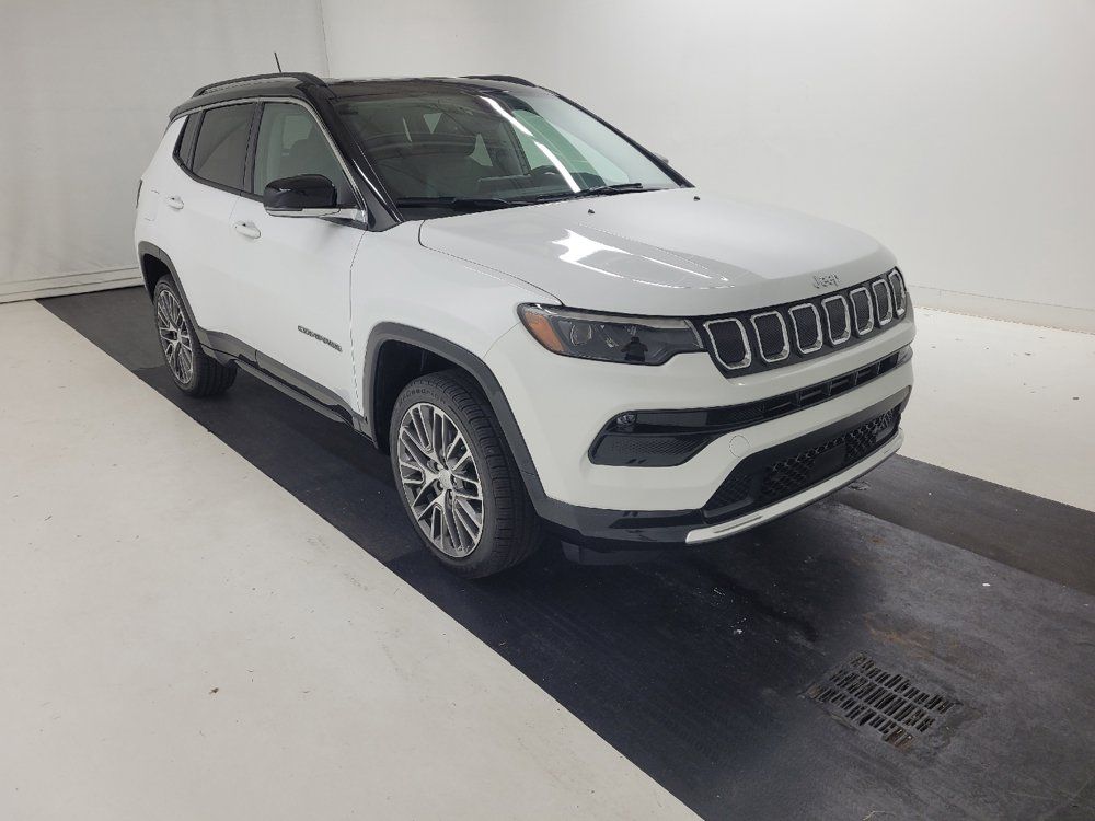 Used 2022 Jeep Compass Limited w/ Elite Group AWD/4WD image 13