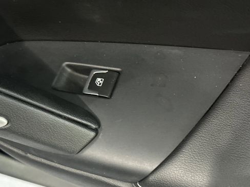 Used 2016 Chevrolet Corvette Z06 w/ 2LZ Preferred Equipment Group image 19