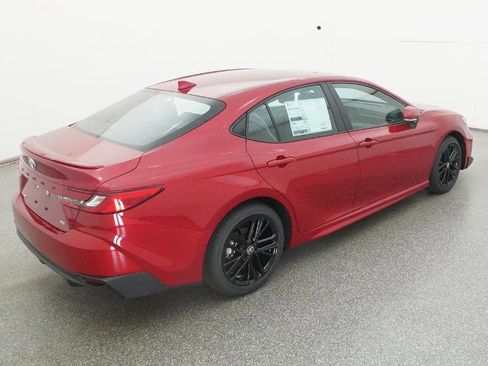 New 2026 Toyota Camry SE image 28