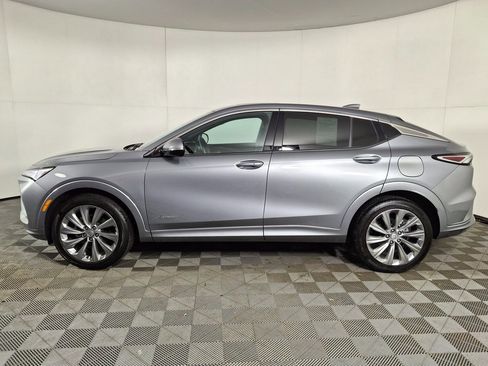 Used 2024 Buick Envista Avenir image 2