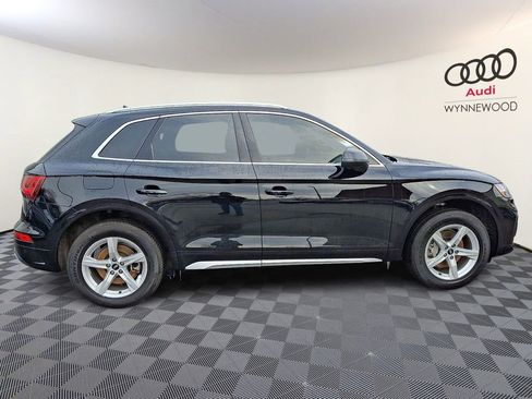 Certified 2023 Audi Q5 2.0T Premium w/ Convenience Package image 7