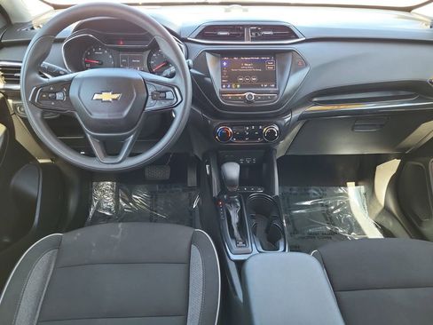 Used 2023 Chevrolet TrailBlazer LT image 14