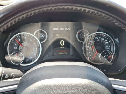 Used 2020 RAM 1500 Big Horn RWD image 17