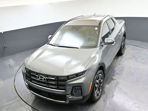 Certified 2025 Hyundai Santa Cruz Limited image 37