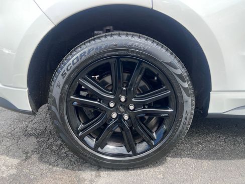 Used 2023 Ford Edge ST-Line AWD/4WD image 22