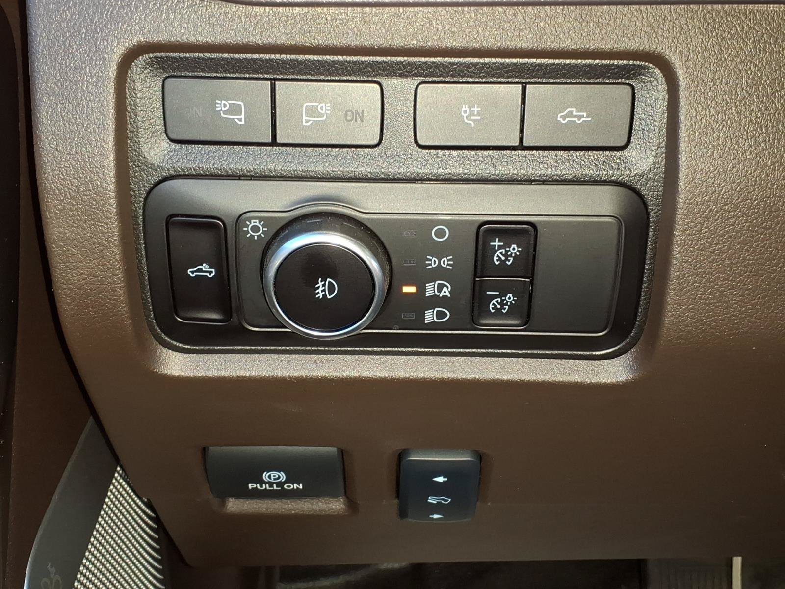 Used 2024 Ford F250 King Ranch w/ Chrome Package AWD/4WD image 19