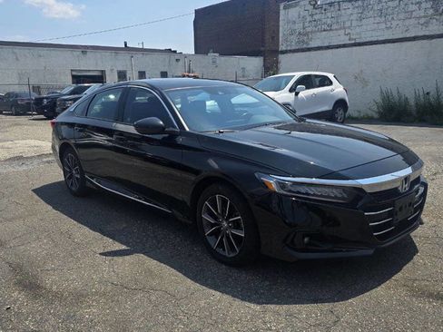 Used 2021 Honda Accord EX-L image 4