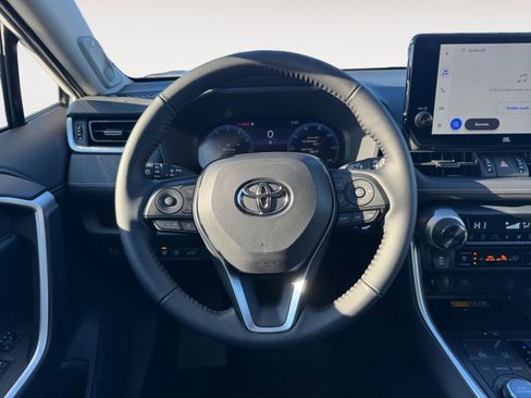 New 2025 Toyota RAV4 Limited image 15