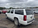 Used 2011 Chevrolet Suburban LT image 3