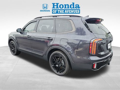 Used 2025 Kia Telluride SX X-Line AWD/4WD image 3