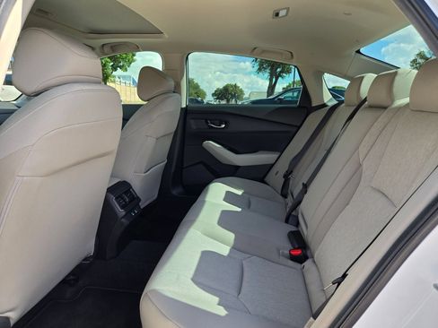 Used 2025 Honda Accord SE image 15