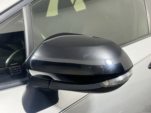 Used 2022 Toyota Corolla SE image 12