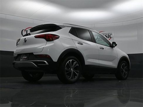 Used 2022 Buick Encore GX Select image 23