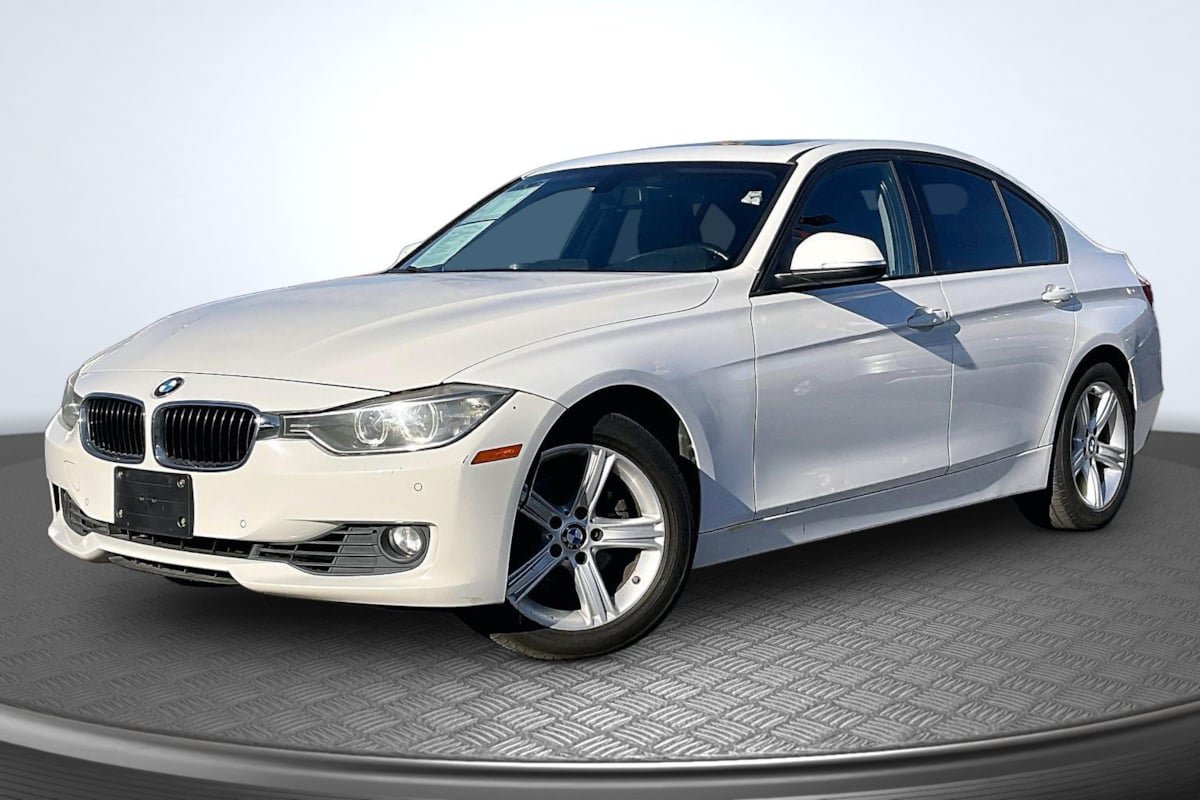 Used 2013 BMW 328i Sedan RWD image 12
