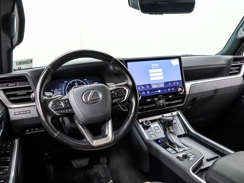 Used 2024 Lexus GX 550 AWD/4WD image 5
