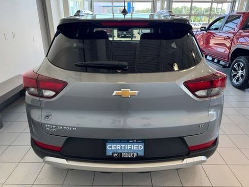 Used 2025 Chevrolet TrailBlazer LT AWD/4WD image 39