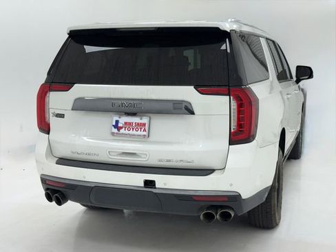 Used 2023 GMC Yukon XL Denali Ultimate image 8