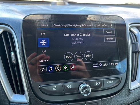 Used 2023 Chevrolet Malibu LT image 16