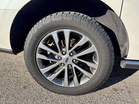 Used 2018 Ford Expedition Max Limited image 45