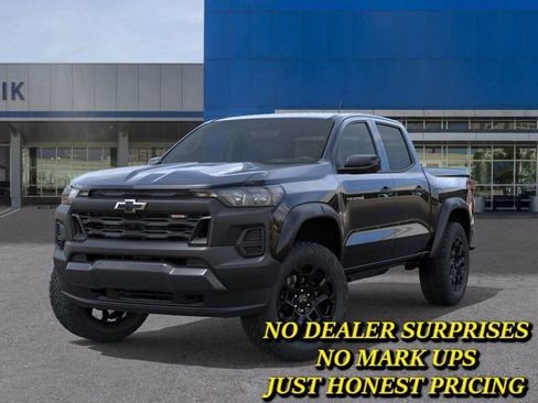 New 2026 Chevrolet Colorado Trail Boss AWD/4WD image 6