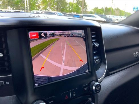 Used 2024 RAM 2500 Big Horn image 28