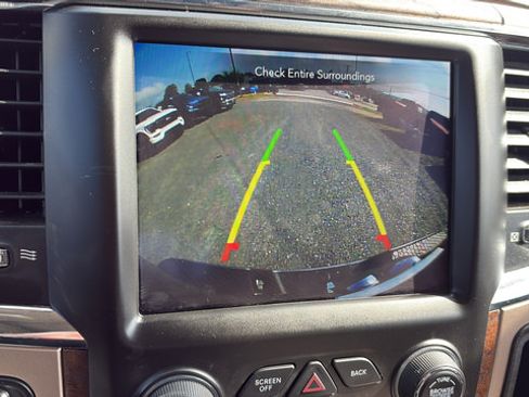 Used 2018 RAM 1500 Laramie Longhorn w/ Cold Weather Group AWD/4WD image 12