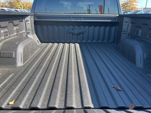 New 2026 Chevrolet Silverado 1500 Custom Trail Boss w/ Midnight Edition image 30