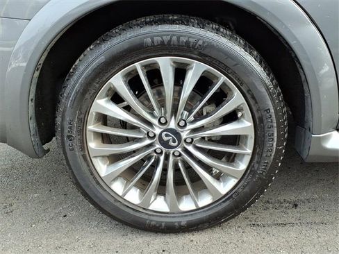 Used 2021 INFINITI QX80 Sensory w/ All-Season Package image 8