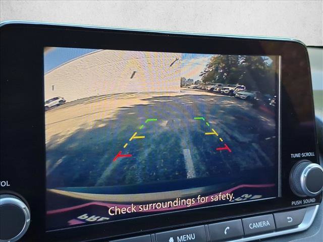 Used 2023 Nissan Rogue S AWD/4WD image 13