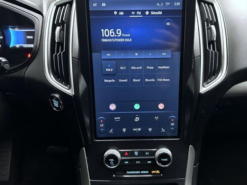 Used 2024 Ford Edge SEL image 13