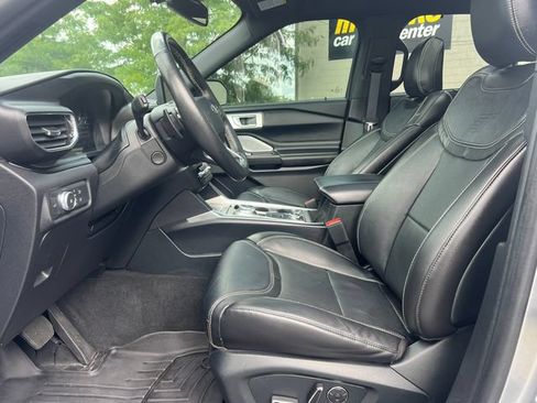 Used 2020 Ford Explorer ST w/ ST Street Pack AWD/4WD image 4