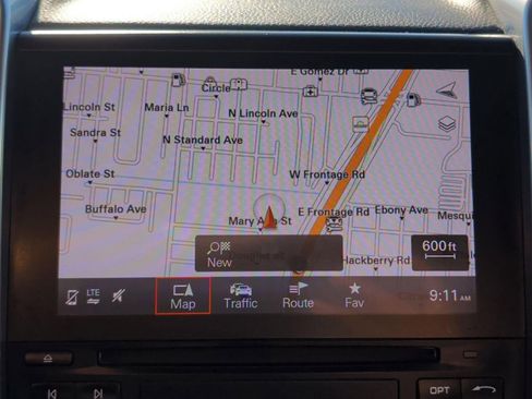 Used 2018 Porsche Cayenne AWD/4WD image 16