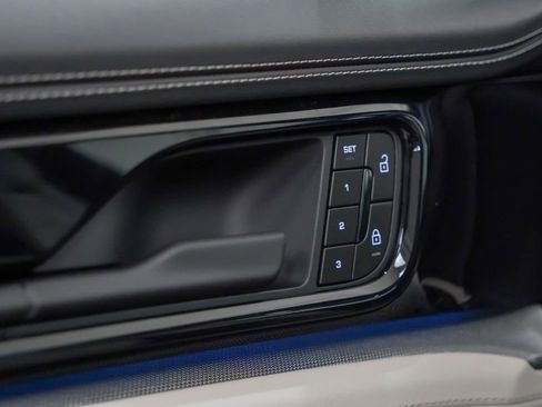 New 2026 Porsche Panamera 4 image 23