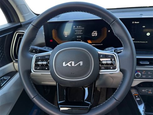 New 2025 Kia Sorento S w/ Panoramic Sunroof Package image 12