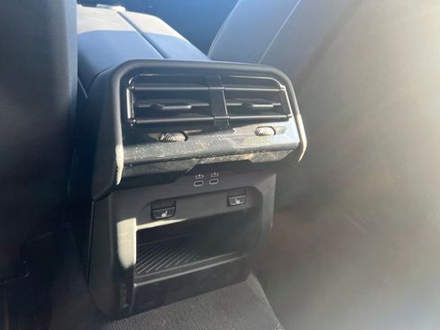 Certified 2026 BMW 550e xDrive AWD/4WD image 12