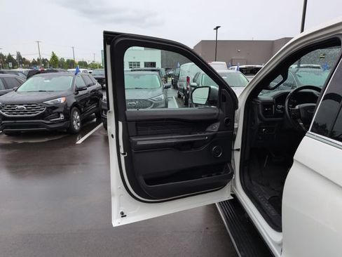 Certified 2022 Ford Expedition Max Platinum AWD/4WD image 28