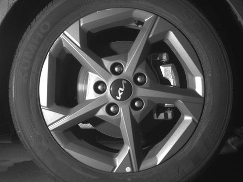 Used 2025 Kia K4 FWD image 13