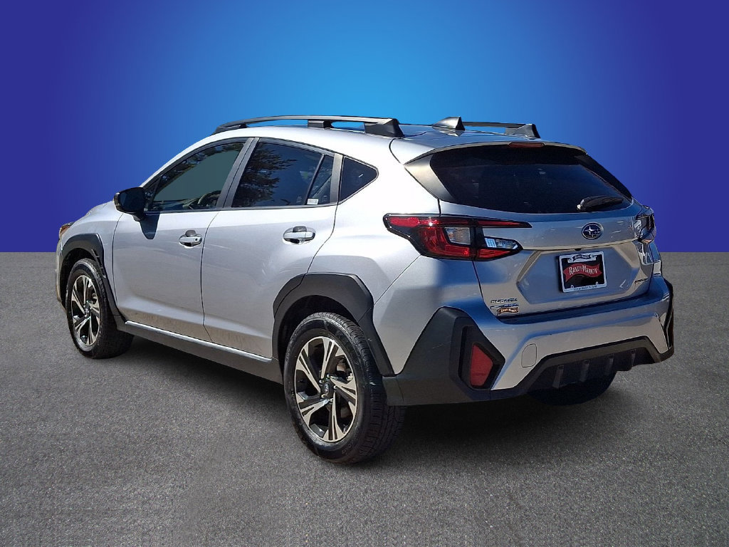Used 2025 Subaru Crosstrek 2.5i Premium AWD/4WD image 6
