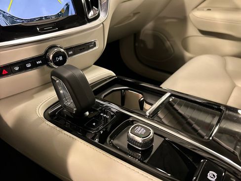 Certified 2023 Volvo S60 T8 Plus w/ Climate Package AWD/4WD image 19