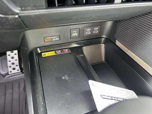 New 2026 Toyota Camry SE w/ Convenience Package FWD image 21