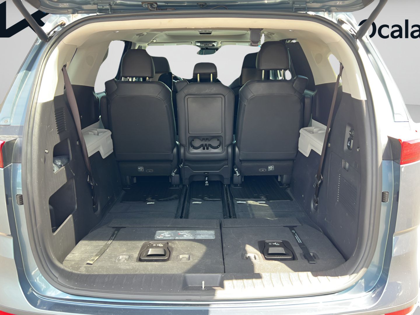 Used 2023 Kia Carnival SX Prestige FWD image 9